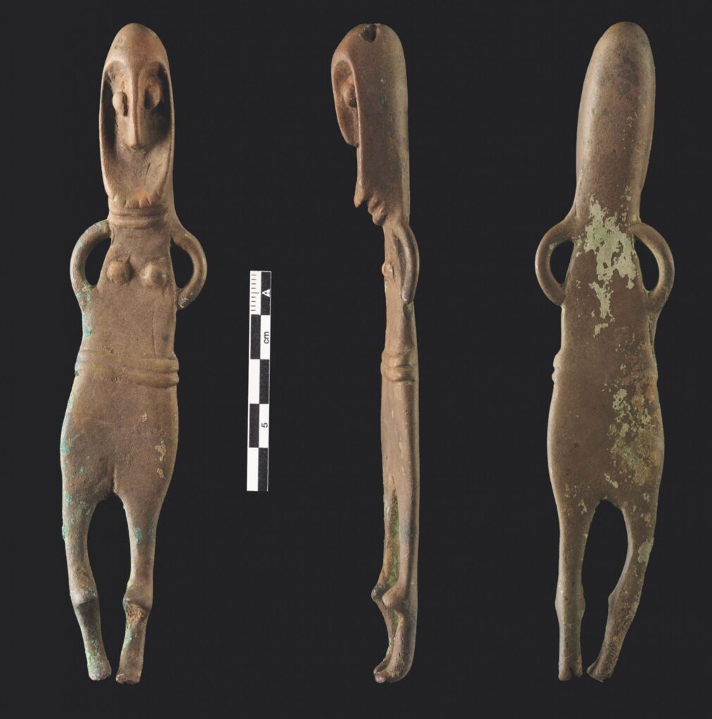 2,700-year-old bronze figurine found in Germany’s Tollence River: goddess or weight?